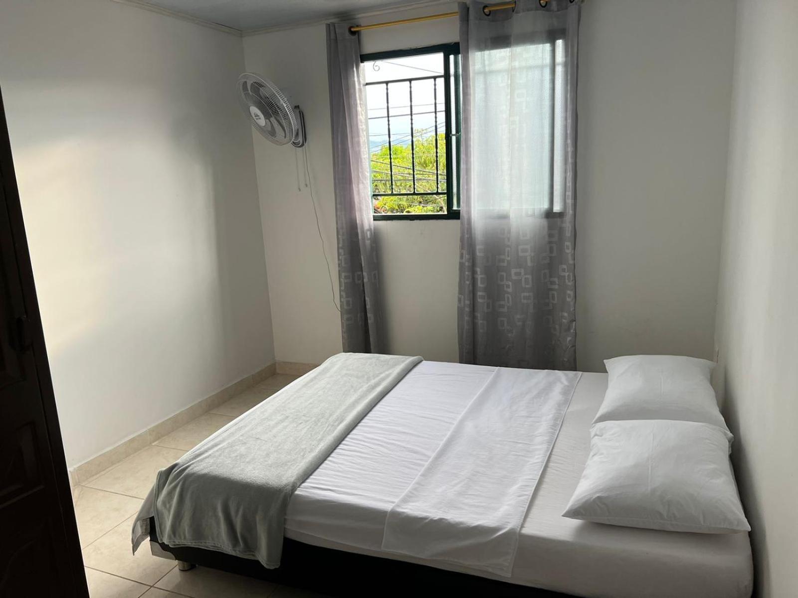 Los Nonos Hostel Guadalupe Luaran gambar