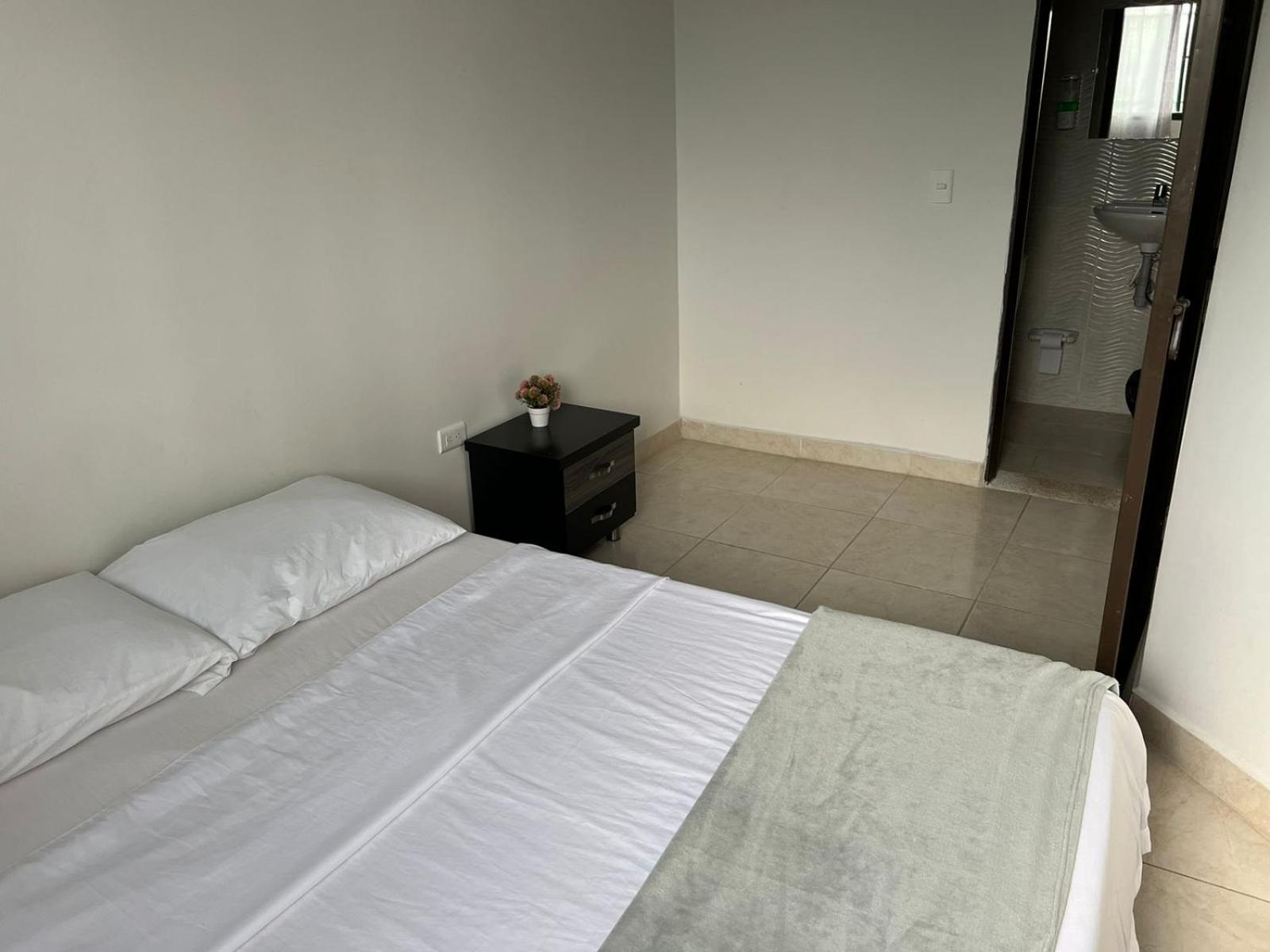 Los Nonos Hostel Guadalupe Bilik gambar