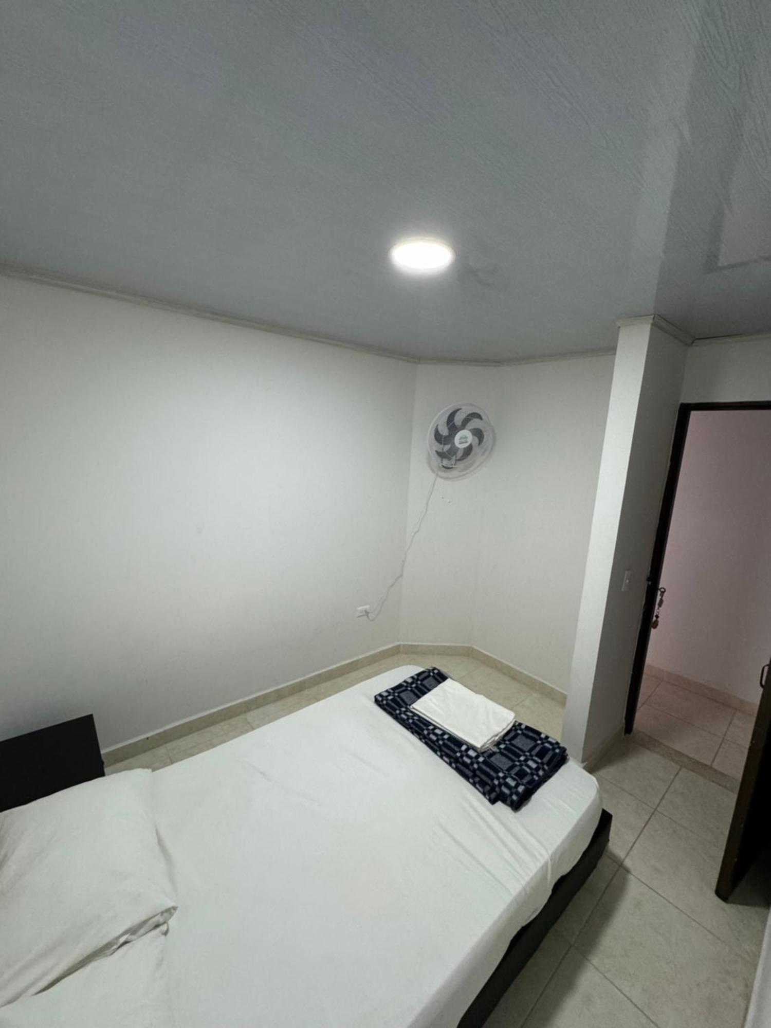 Los Nonos Hostel Guadalupe Luaran gambar
