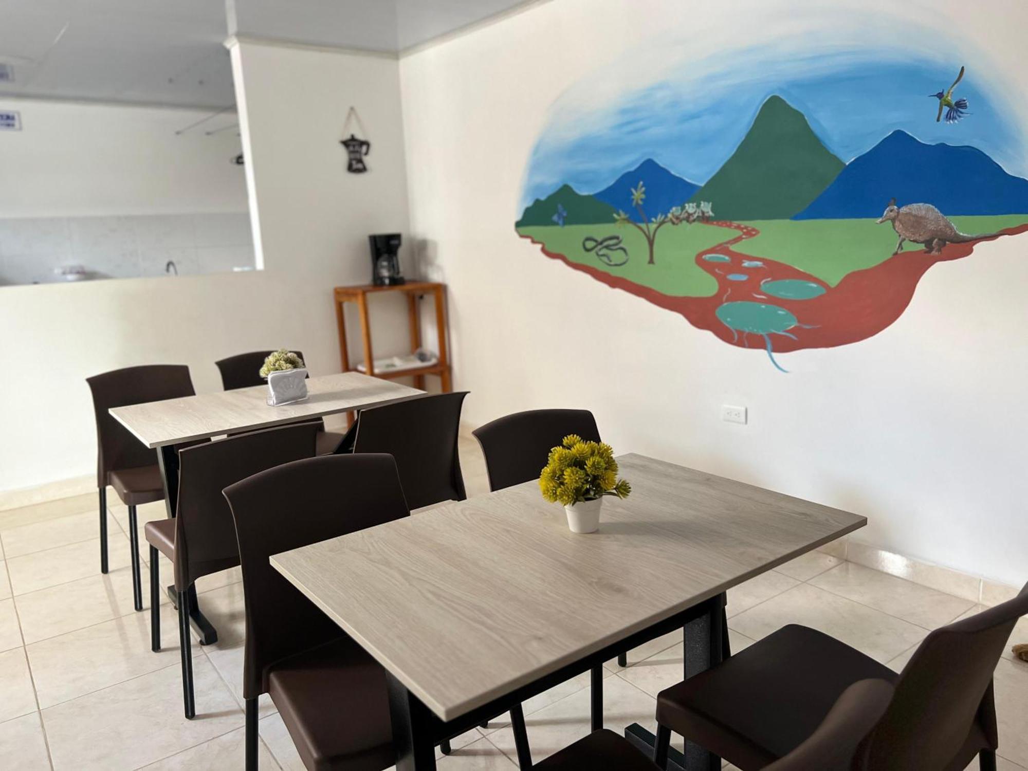 Los Nonos Hostel Guadalupe Luaran gambar